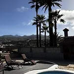別荘 Casa La Quinta - Imegal Sl *